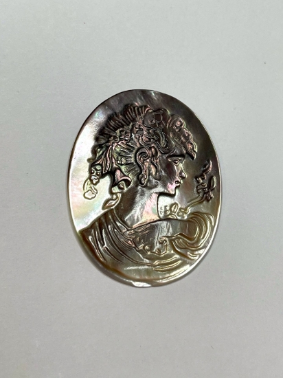 Picture of Cameo black lip shell (natural) 38x29mm oval x1 