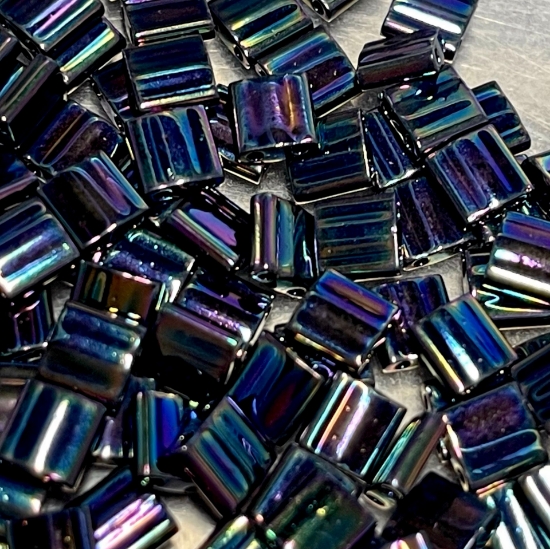 Picture of Miyuki Tila 455 Metallic Variegated Blue Iris x5g
