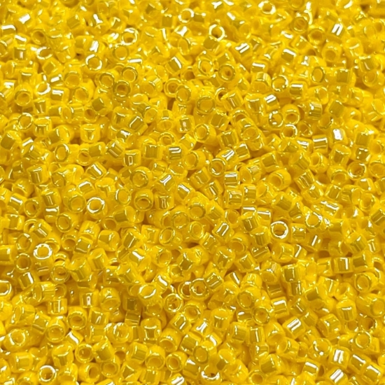 Picture of Miyuki Delica 11/0 DB1562 Opaque Canary Luster x10g