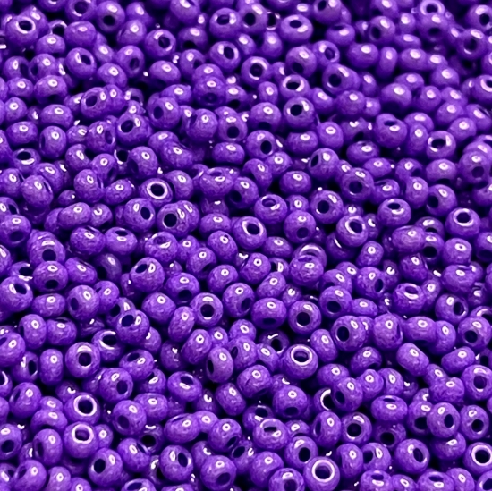Picture of Czech Seed Beads 11/0 Opaque Dyed Violet Terra x10g