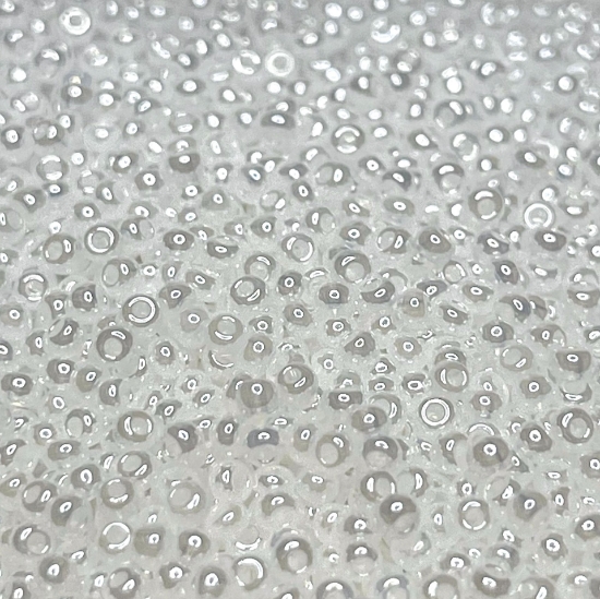 Picture of Czech Seed Beads 11/0 White Pearl x10g