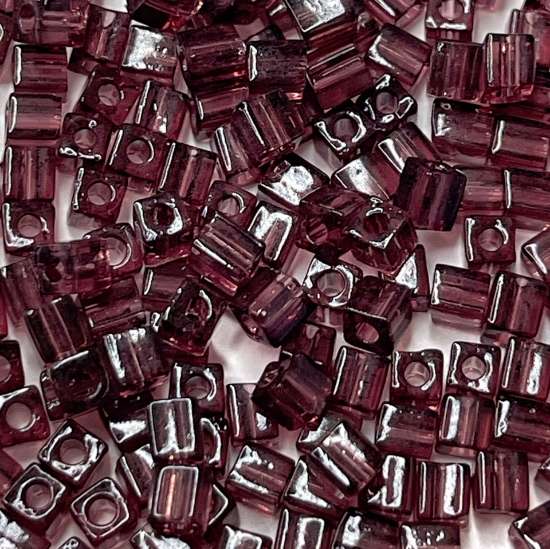 Picture of Miyuki Cubes 3mm SB3-153L Transparant Light Plum x10g