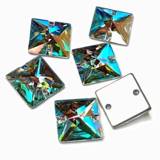 Picture of Preciosa Square 2-hol 16mm Crystal AB x1