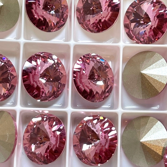 Picture of Swarovski 1122 Rivoli Round Stone 14mm Light Rose x1