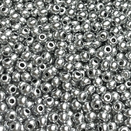 Picture of Czech Seed Beads 8/0 Bright Silver x10g