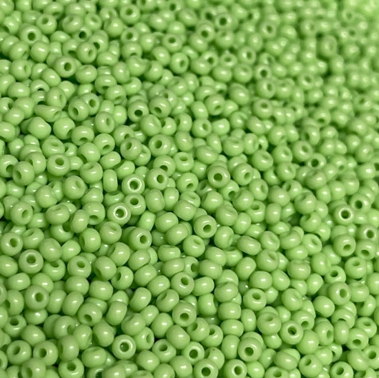 Picture of Preciosa Ornela 11/0 Opaque Lime x10g