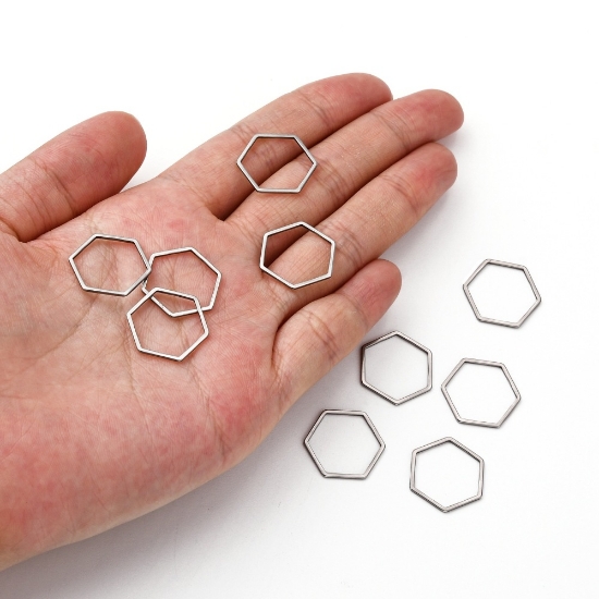 Picture of Stainless Steel Component 18mm hexagon x10