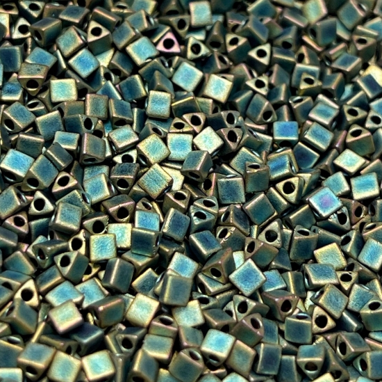 Picture of Miyuki Sharp Triangle 10/0 2008 Metalic Patina Iris x10g