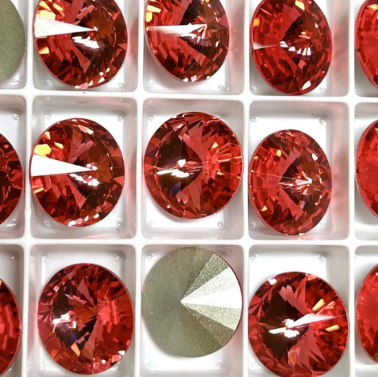 Picture of Swarovski 1122 Rivoli Round Stone 12mm Padparadscha x1
