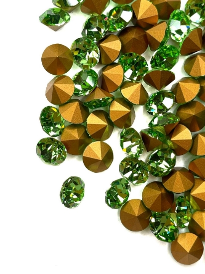 Picture of Preciosa Chaton Optima SS29 - 6mm Peridot GF x1