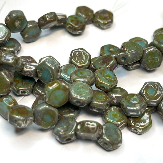 Picture of Honeycomb 6mm Blue Turquoise Picasso x30