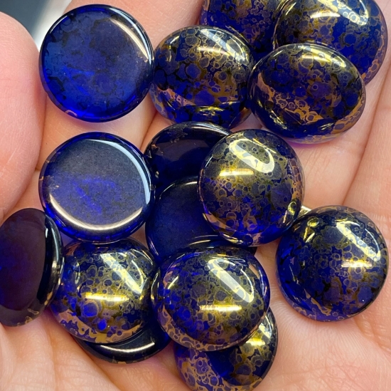 Picture of Cabochons par Puca® 18mm Sapphire Bronze  x1