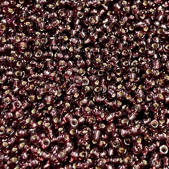 Picture of Miyuki Rocaille 15/0 4280 Duracoat Silver Lined Dyed Plum x10g