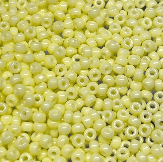 Picture of Miyuki Rocaille 8/0 4451 Duracoat Light Lemon Ice x10g