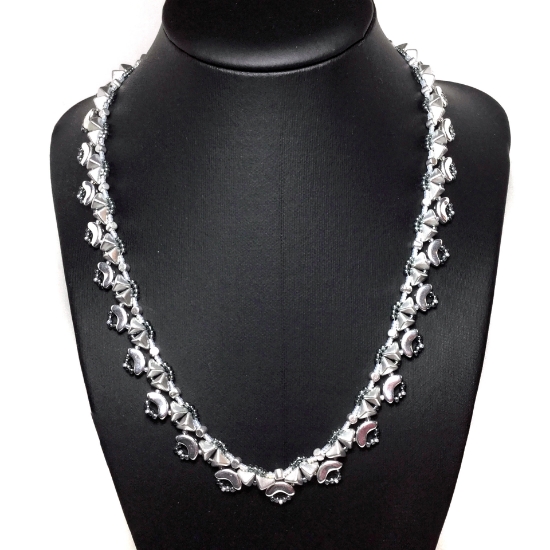 Picture of Lady Sfinx Ketting - HobbyFeast Exclusive – Instant Download or Printed Copy