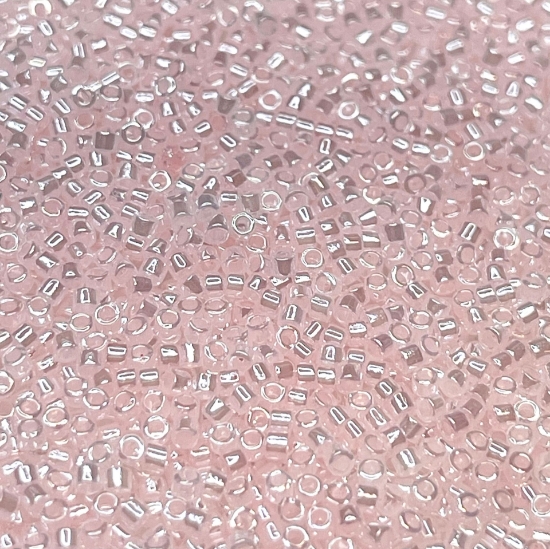 Picture of Miyuki Delica 11/0 DB234 Crystal Pale Salmon Luster x10g