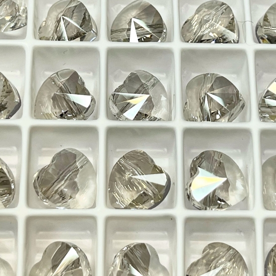 Picture of Swarovski 5742 Heart bead 8mm Crystal Silver Shade x1