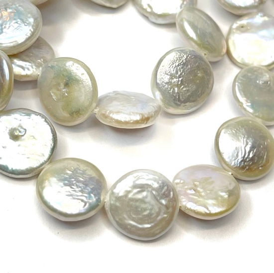 Picture of Pearl Freshwater Baroque 14mm flat round White x1