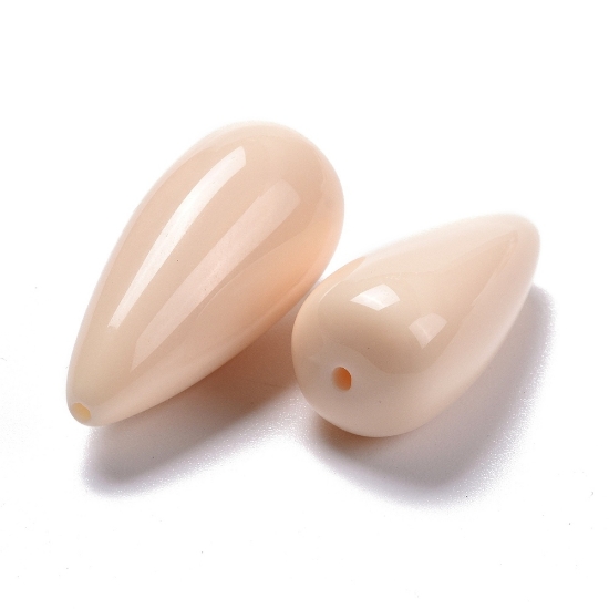 Picture of Resin Drop 35x16mm drop Antique White x1