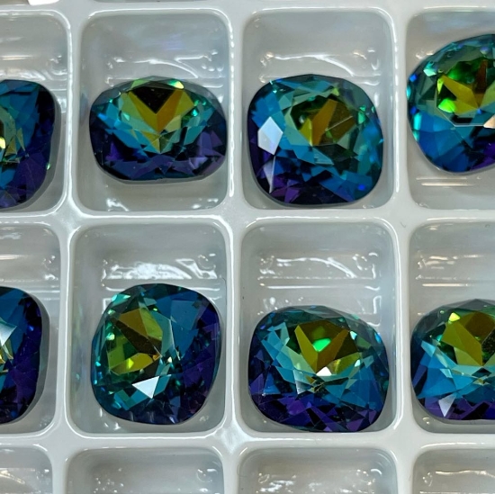 Picture of Preciosa Cushion Square 12mm Crystal Bermuda Blue x1
