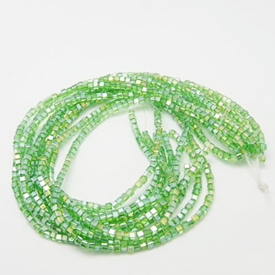 Picture of Glass Cube 8mm Peridot x50cm