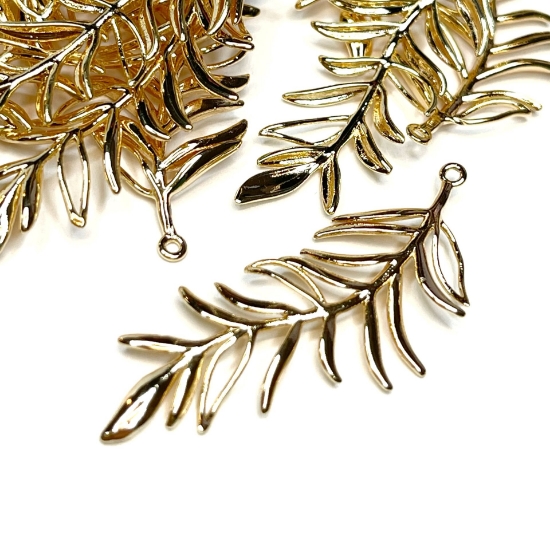 Picture of Pendant Palm Branch 39x15mm 18kt Gold Plated x1