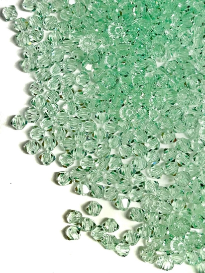 Picture of Preciosa Bead Rondell 4mm Chrysolite x100