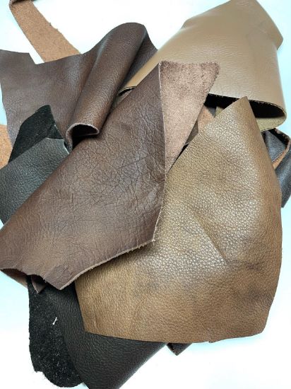 Picture of Leather scrap mix (natural / dyed), brown tones mixed shape x120g