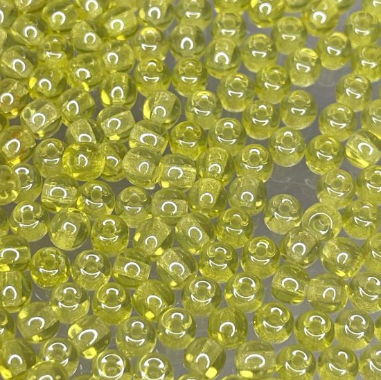 Picture of Round beads 4mm Amber Shimmer x50
