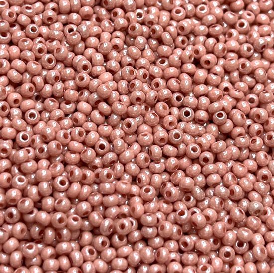 Picture of Czech Seed Beads 11/0 Opaque Pink Luster x10g