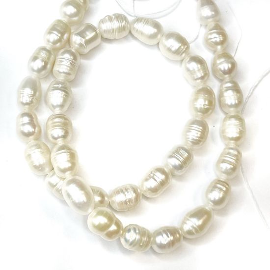 Picture of Pearl Cultured Freshwater Oval 8x6mm x35cm
