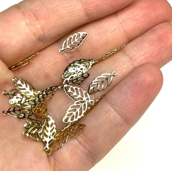 Picture of Stainless Steel Leaf Lotus 13x5mm 18kt Gold Plated x10