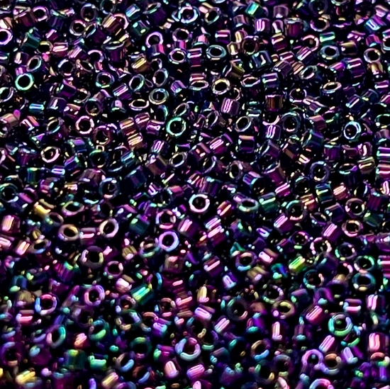 Picture of Miyuki Delica 11/0 DB4 Metallic Purple Iris x10g