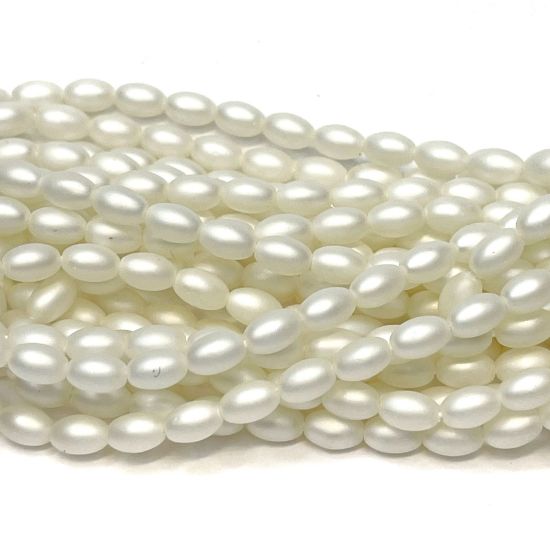 Picture of Czech Glass Rice Pearls 6x4mm Mat White x80