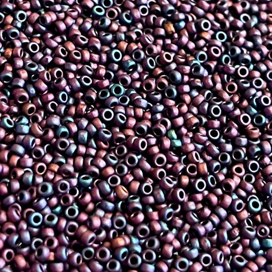 Picture of Miyuki Seed Beads 15/0 2005 Mat Metallic Dark Raspberry Iris x10g