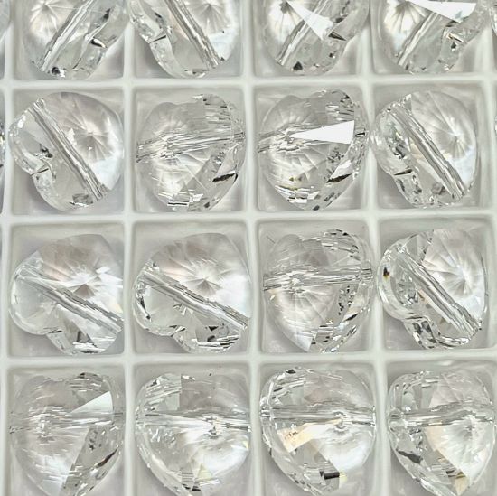 Picture of Swarovski 5742 Heart bead 8mm Crystal x1