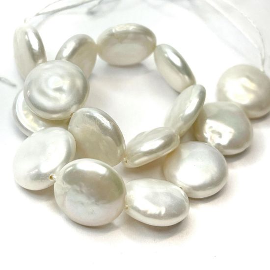 Picture of Pearl Freshwater Baroque 12mm flat round White x1 