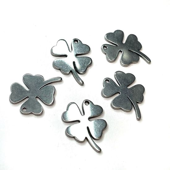 Picture of Stainless Steel Pendant Clover Leaf 17x13mm x1