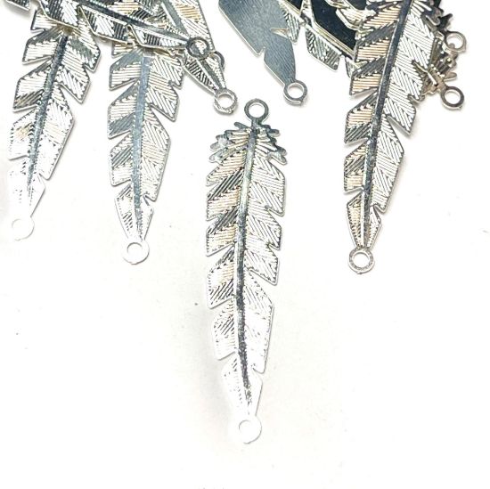 Picture of Link Feather 36x8mm Shiny Silver x5