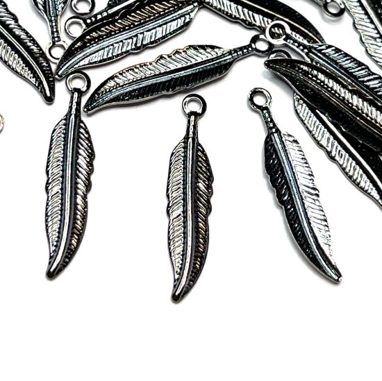 Picture of Charm Feather 18x4mm Gunmetal x10