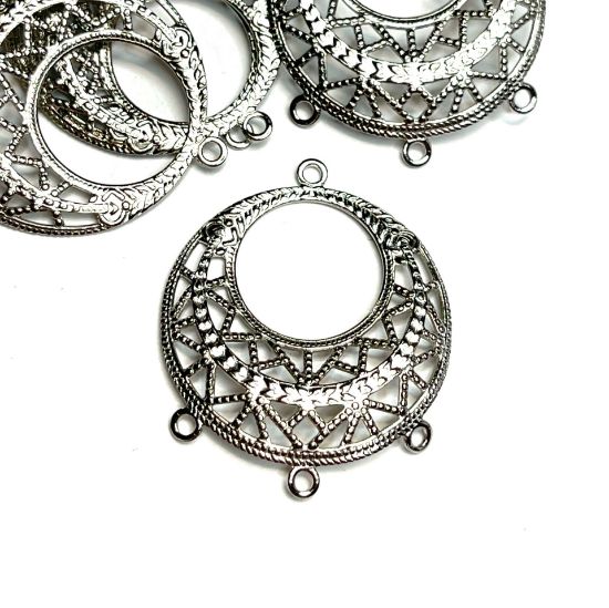Picture of Filigree Domed Round w/ 5 loops 23mm Silver Plate x1 