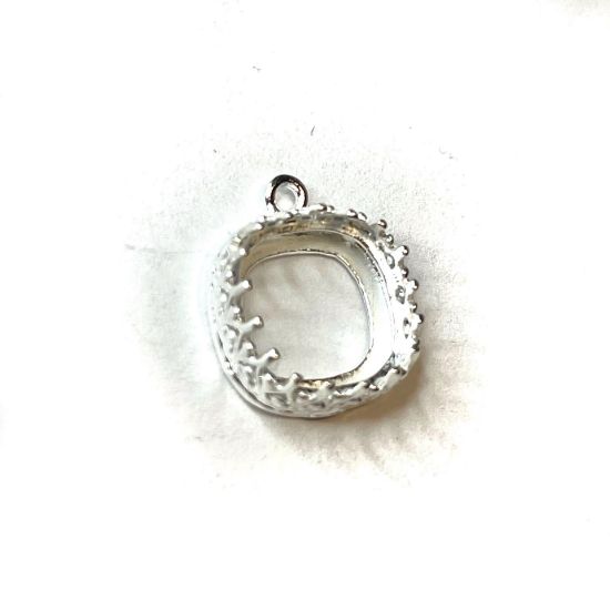 Picture of Premium Pendant High Crown 4470 12mm square w/ loop 999 Silver Plate x1