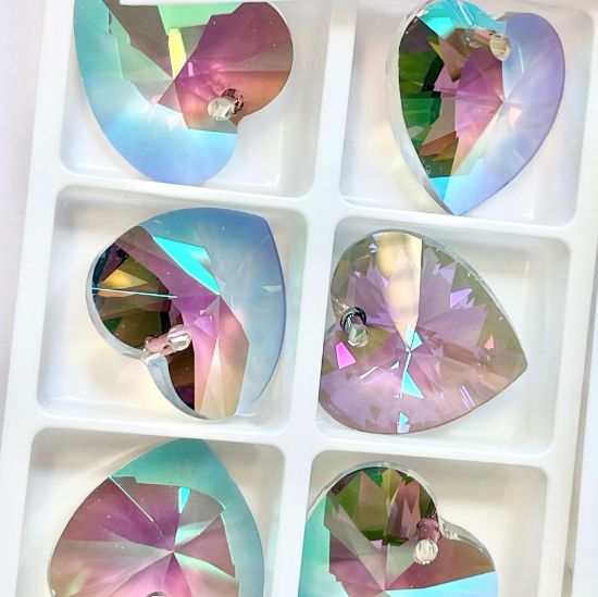 Picture of Swarovski 6228 Xilion Heart Pendant 28mm Crystal Paradise Shine x1
