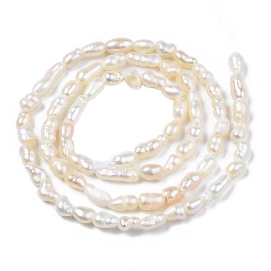 Picture of Pearl Cultured Freshwater Bead 2.5~5x2.5~3.5mm rice  x34cm