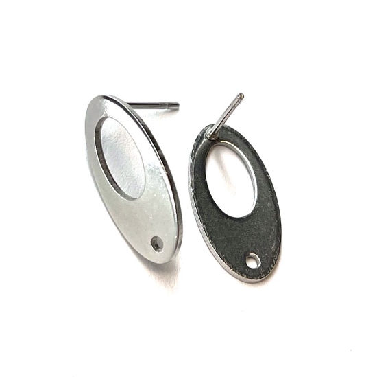 Picture of Stainless Steel Ear Stud 18x10mm oval w/ hole x10