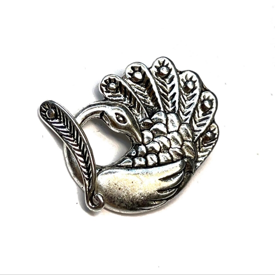 Picture of Clasp Toggle Peacock 27x22mm Antique Silver x1 