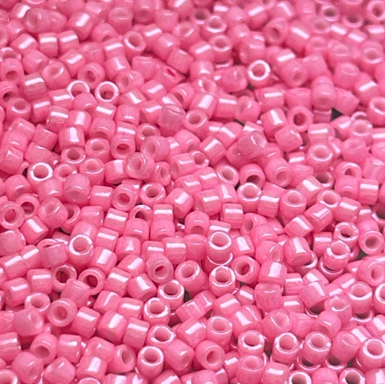 Picture of Miyuki Delica 11/0 DB1371 Dyed Opaque Carnation Pink x10g