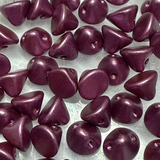 Picture of Button Bead 4mm Pastel Burgundy x50