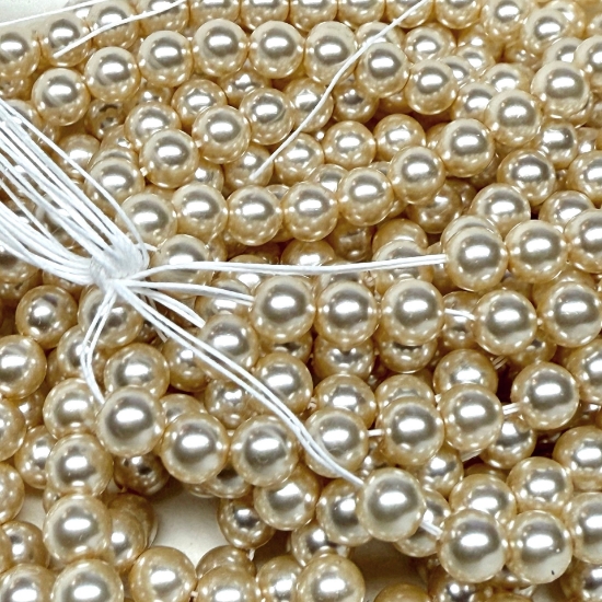 Picture of Preciosa Nacre Round Maxima 12mm Creamrose Pearl x6