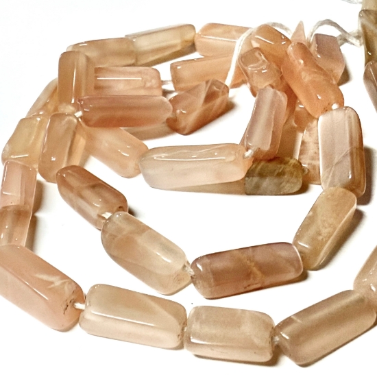 Picture of Peach Moonstone (natural) 8x4mm-14x5mm hand-cut square tube x35cm